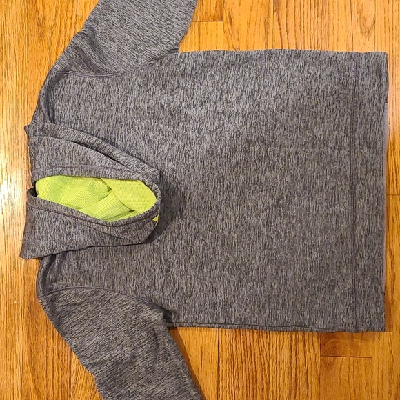 Under Armour Coldgear Hoodie, size YLG - Picture 4 of 4